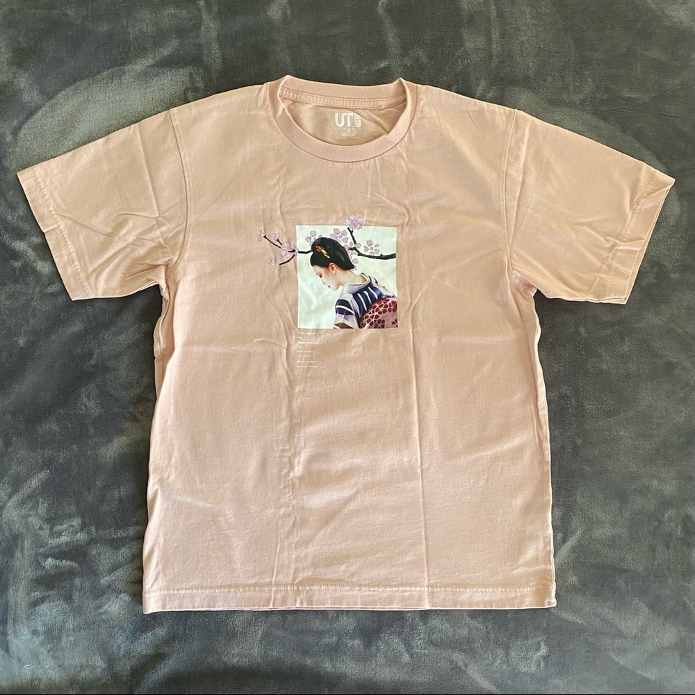 (NWOT) Graphic T-shirt